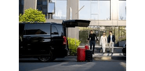 Top 5 Benefits of Choosing Luxury Car Service in Riyadh for Your Next Ride
