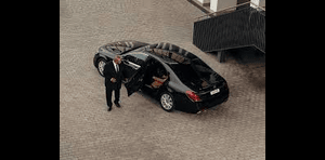 Riyadh Chauffeur Service: Reliable, Stylish, yet Affordable Rides for Tourists and Business Travelers in 2025